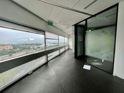 Gateway West (D7), Office #452185931